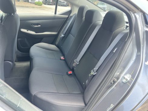 Used 2023 Nissan Sentra S FWD image 17