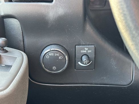 Certified 2023 Chevrolet Express 2500 w/ Driver Convenience Package image 22