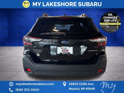 Certified 2025 Subaru Outback Premium AWD/4WD image 9