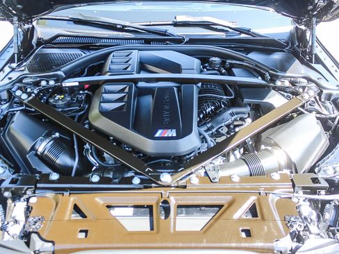 Used 2025 BMW M4 Competition w/ Executive Package RWD image 26