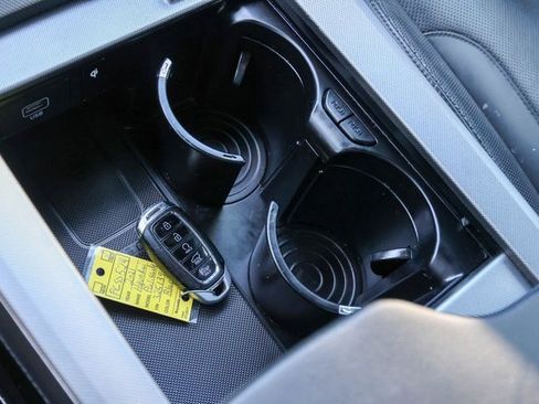 Used 2021 Hyundai Palisade Calligraphy image 28