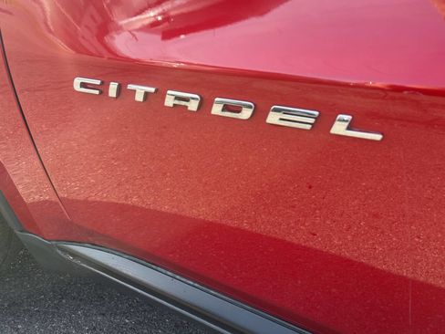 Used 2011 Dodge Durango Citadel w/ Trailer Tow Group IV image 11