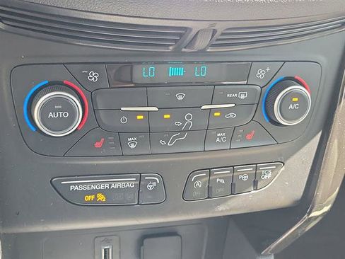Used 2019 Ford Escape Titanium image 70