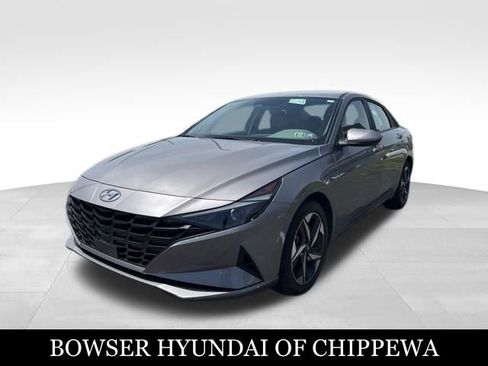 Used 2023 Hyundai Elantra SEL w/ Convenience Package FWD image 1