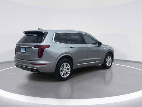 Used 2025 Cadillac XT6 Luxury AWD/4WD image 9