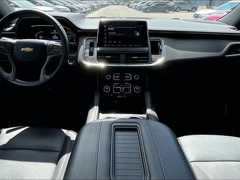 Used 2023 Chevrolet Tahoe High Country w/ Premium Package AWD/4WD image 19