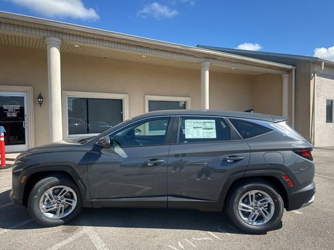 New 2026 Hyundai Tucson SE image 5