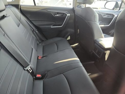 Certified 2020 Toyota RAV4 XLE Premium AWD/4WD image 9