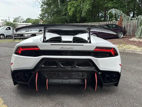 Used 2017 Lamborghini Huracan LP 580-2 RWD image 6