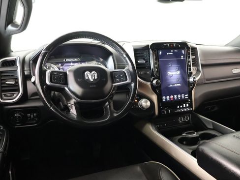 Used 2019 RAM 2500 Laramie w/ Night Edition AWD/4WD image 2
