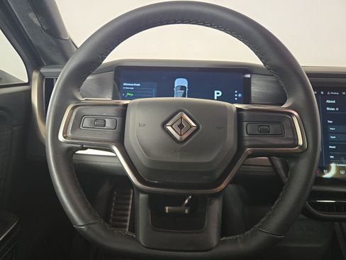 Used 2024 Rivian R1S Adventure AWD/4WD image 28
