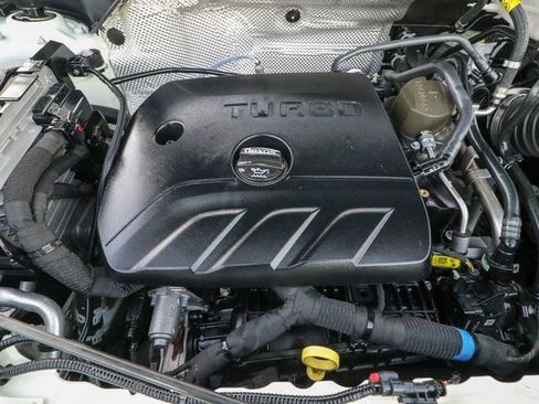 Used 2022 Buick Encore GX Select image 28