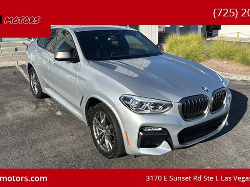 Used 2019 BMW X4 M40i w/ Premium Package image 3