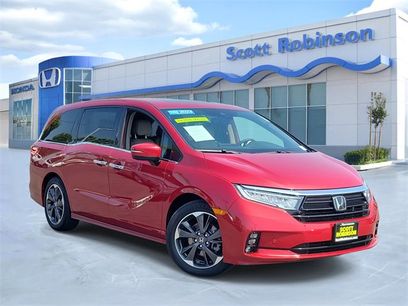Certified 2023 Honda Odyssey Elite