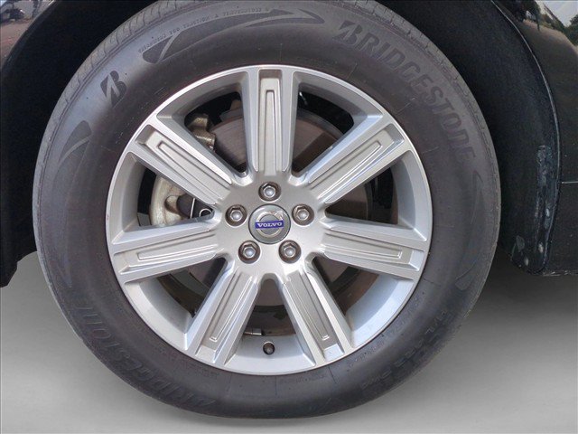 Used 2017 Volvo XC60 T5 Inscription w/ Preferred Option Package FWD image 13