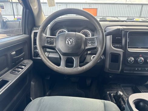 Used 2015 RAM 2500 Tradesman w/ Chrome Appearance Group AWD/4WD image 13