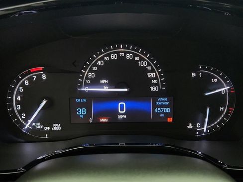Used 2017 Cadillac XT5 Luxury w/ Driver Awareness Package AWD/4WD image 13