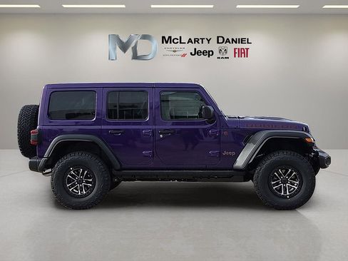 New 2026 Jeep Wrangler Unlimited Rubicon w/ Xtreme 35 Tire Package AWD/4WD image 6