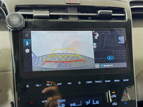 Used 2024 Hyundai Tucson Blue image 19