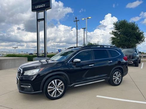 Used 2020 Subaru Ascent Touring w/ Popular Package #3 AWD/4WD image 1