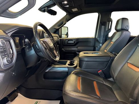 Used 2020 GMC Sierra 3500 AT4 w/ AT4 Premium Package AWD/4WD image 10