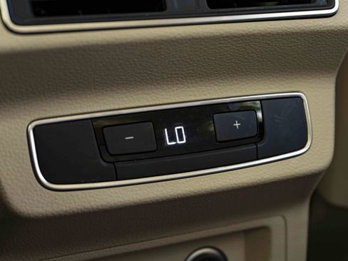 Used 2019 Audi Q5 2.0T Premium Plus AWD/4WD image 44