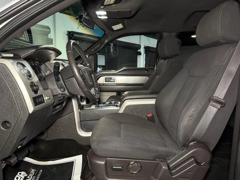 Used 2014 Ford F150 FX4 w/ Equipment Group 401A Mid AWD/4WD image 10