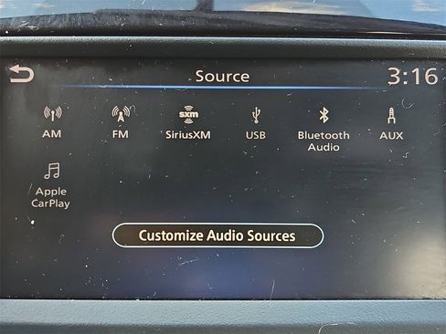 Used 2019 Nissan Sentra SR image 21