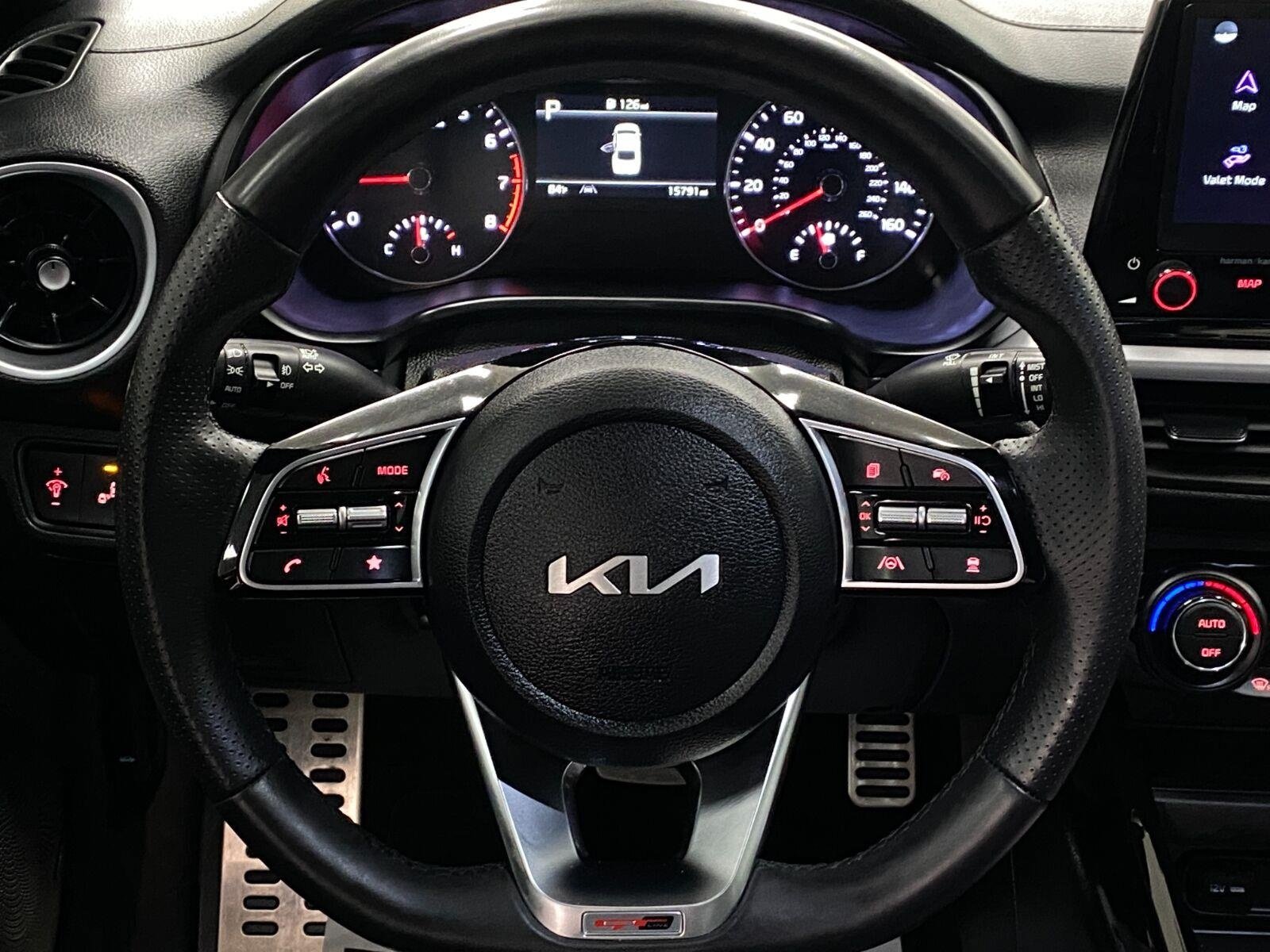 Used 2024 Kia Forte GT-Line w/ GT-Line Premium Package FWD image 15