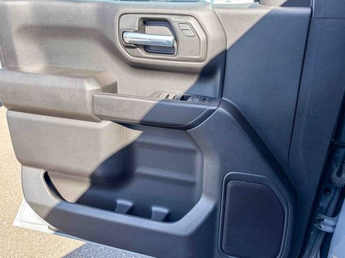 Used 2025 Chevrolet Silverado 1500 Custom RWD image 41