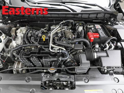 Used 2024 Nissan Altima 2.5 SV image 7