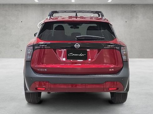 New 2026 Nissan Kicks SR FWD image 15