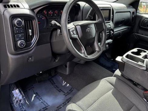 Used 2020 Chevrolet Silverado 1500 Custom Trail Boss w/ Custom Convenience Package image 11