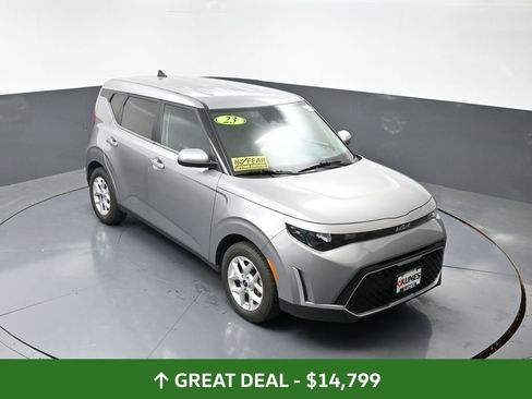 Used 2023 Kia Soul LX w/ Option Group 015 image 36