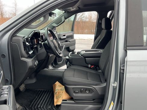 Used 2024 Chevrolet Silverado 1500 LT image 13