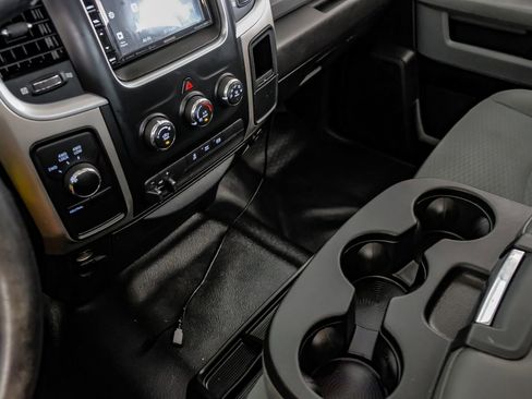 Used 2017 RAM 2500 SLT image 22