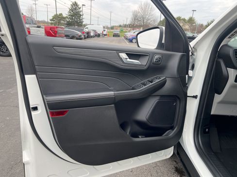 Used 2023 Ford Escape Platinum image 11