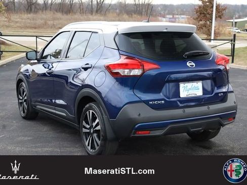 Used 2020 Nissan Kicks SR w/ SR Premium Package image 6