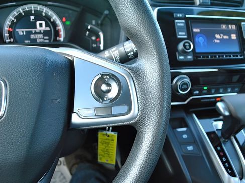 Used 2019 Honda CR-V LX image 18