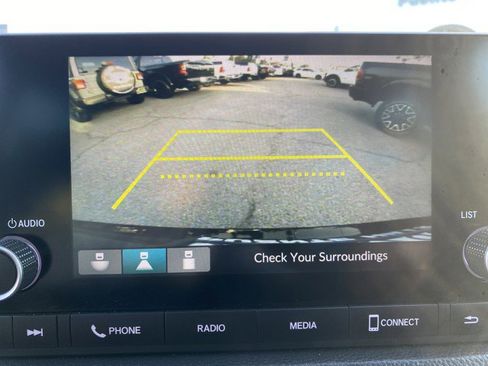 Used 2024 Honda CR-V LX image 18