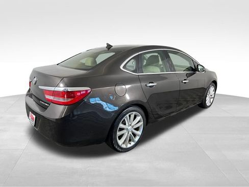 Used 2013 Buick Verano FWD image 7