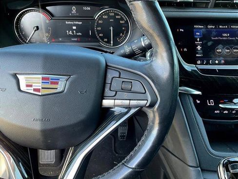 Used 2020 Cadillac XT6 Premium Luxury FWD image 20