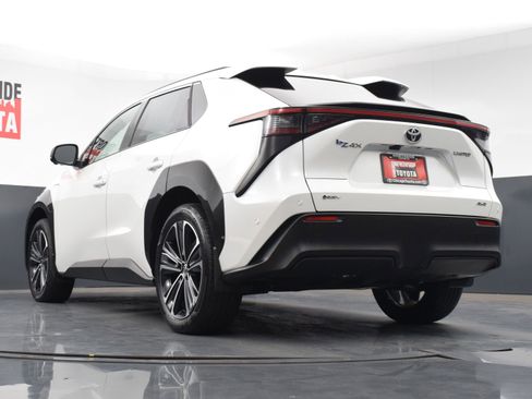 Used 2024 Toyota bZ4X Limited image 37