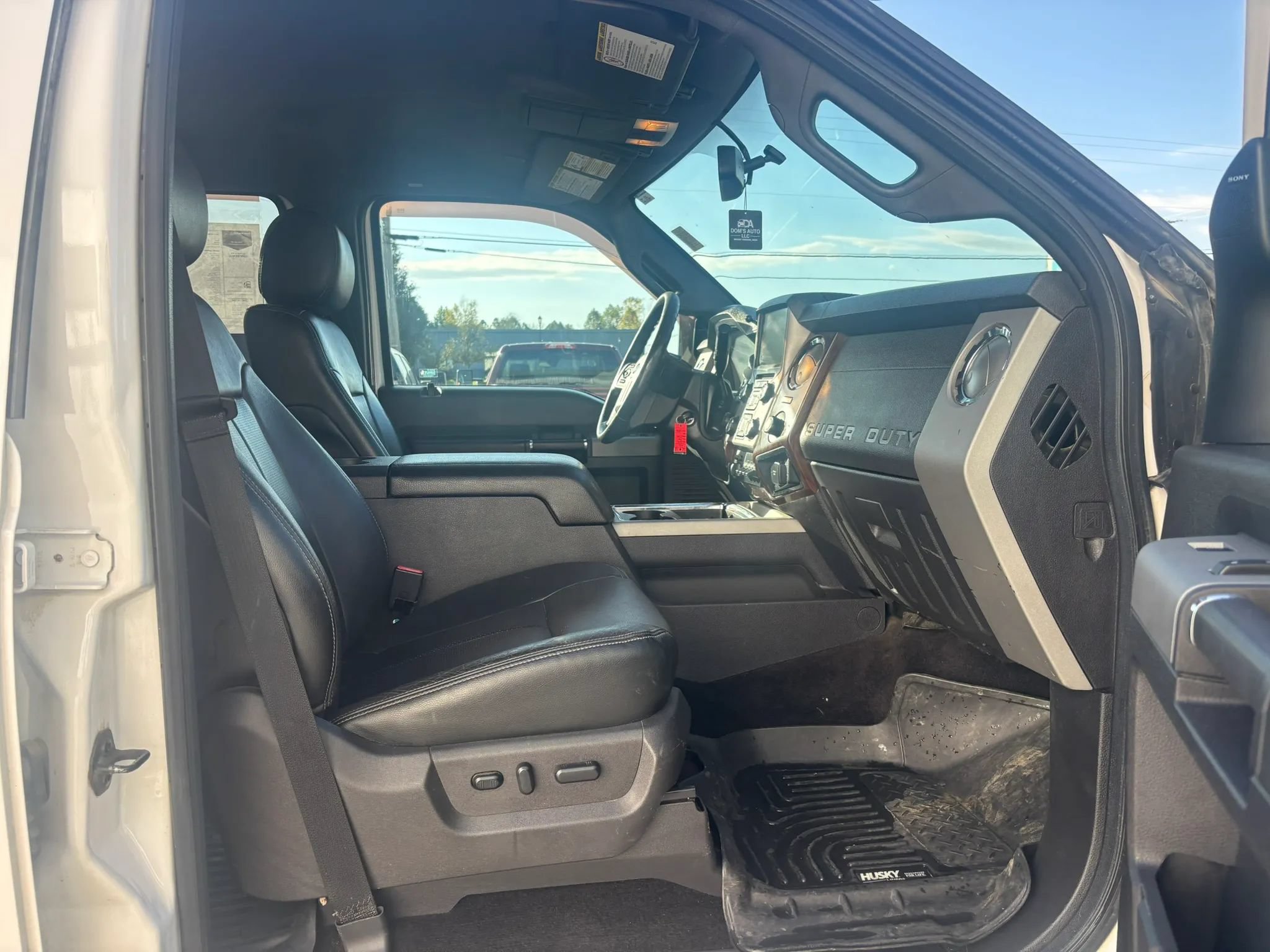 Used 2015 Ford F350 Lariat w/ Snow Plow Prep Package AWD/4WD image 16