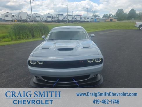 Used 2021 Dodge Challenger R/T Scat Pack RWD image 9