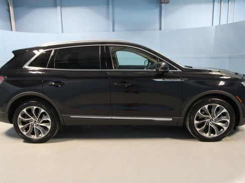 Used 2022 Lincoln Nautilus Reserve w/ Equipment Group 201A AWD/4WD image 38
