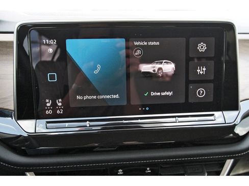 Used 2025 Volkswagen Atlas SE FWD image 27