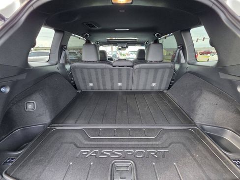 Used 2025 Honda Passport Black Edition image 28