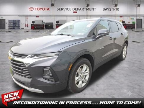Used 2022 Chevrolet Blazer LT AWD/4WD image 1