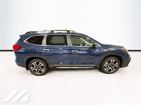 Used 2025 Subaru Ascent Touring w/ Popular Package #1 image 4